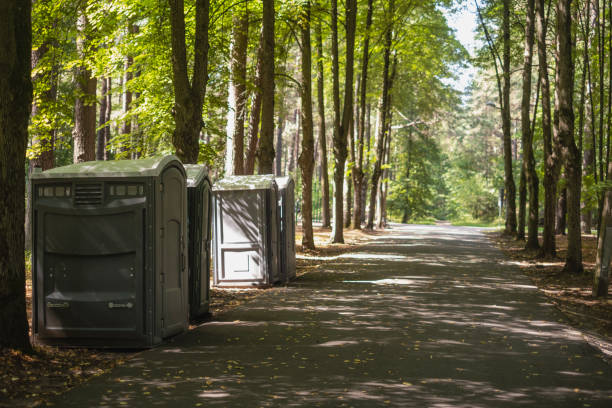 Best Construction site porta potty rental  in Lake Camelot, WI